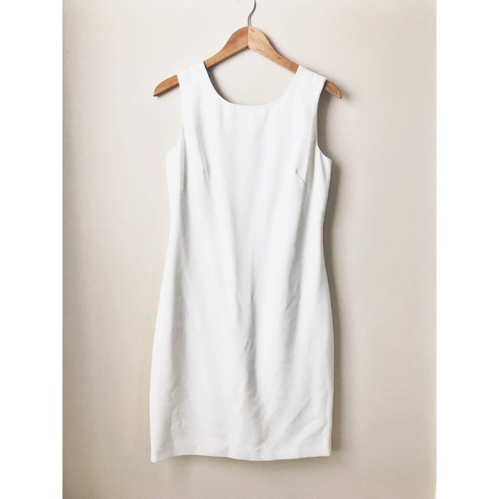 Tahari White silk lined midi